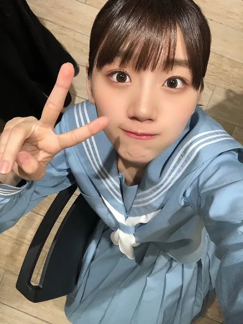 佐々木 美玲｜見てね〜😊（2020-08-22）｜2枚目