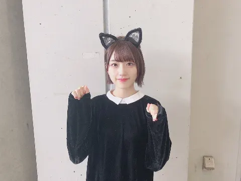佐々木 美玲｜hand_niginigi_in_bicsaito🖐🏻（2018-10-16）｜2枚目