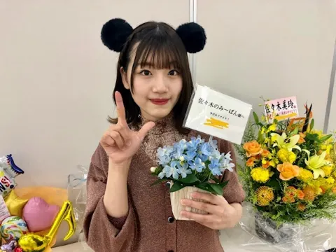 佐々木 美玲｜寒い中ありがとう😊（2019-10-22）｜7枚目