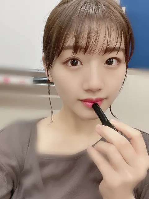 佐々木 美玲｜頑張るぞ〜💪🏻（2021-05-17）｜3枚目