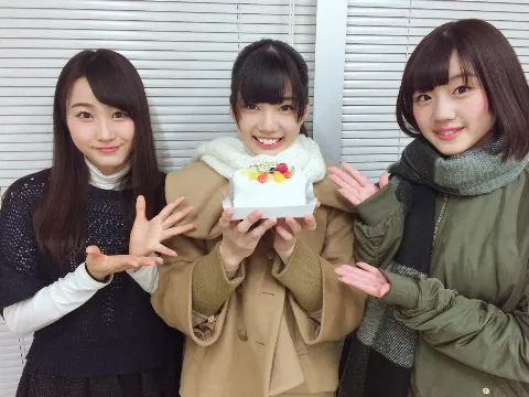 佐々木 美玲｜あや、おめでとう。（2016-11-10）｜2枚目