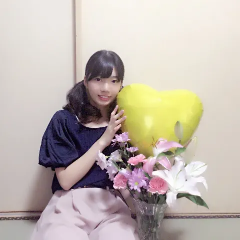 高本 彩花｜横浜での個別握手会♪（2016-08-29）｜2枚目