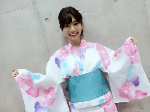 高本 彩花｜横浜での個別握手会♪（2016-08-29）｜3枚目