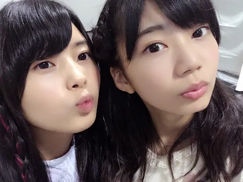 高本 彩花｜蚊に刺されました（2016-09-24）