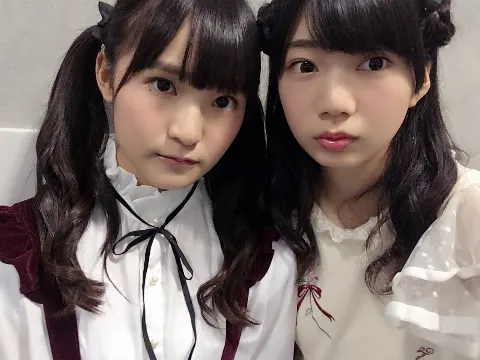 高本 彩花｜蚊に刺されました（2016-09-24）｜3枚目