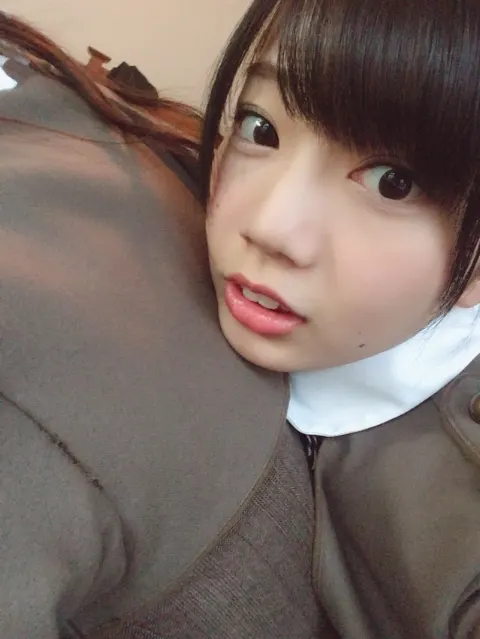 高本 彩花｜背中がすきです（2016-12-03）