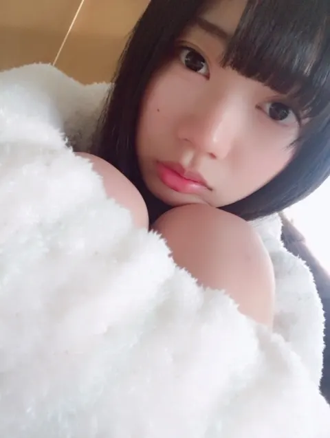 高本 彩花｜握手会だ！！！髪型悩むなぁ（2017-01-15）｜2枚目