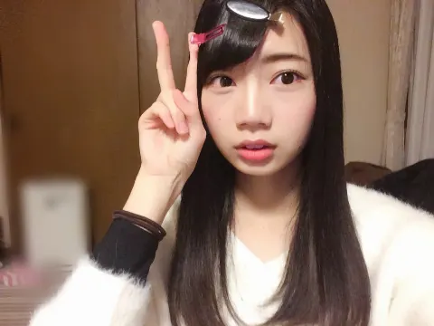 高本 彩花｜花粉飛んでる？？（2017-02-24）