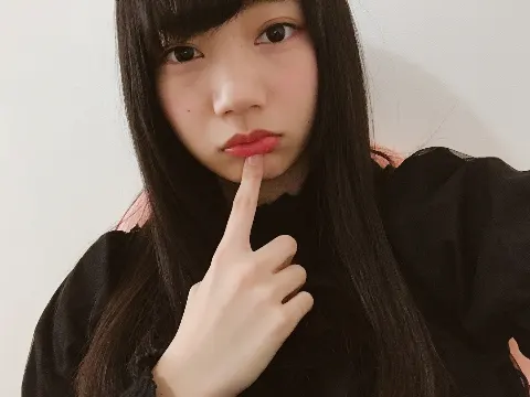 高本 彩花｜趣味は？って聞かれるのがものすごく苦手です（2017-03-11）｜2枚目
