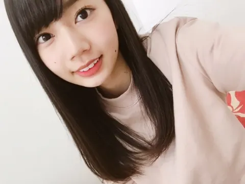 高本 彩花｜ストレート？ポニーテール？（2017-03-26）