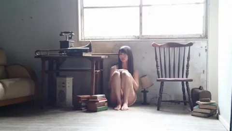 高本 彩花｜22日発売 アップトゥボーイさん（2017-04-22）｜2枚目