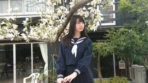 高本 彩花｜22日発売 アップトゥボーイさん（2017-04-22）｜4枚目