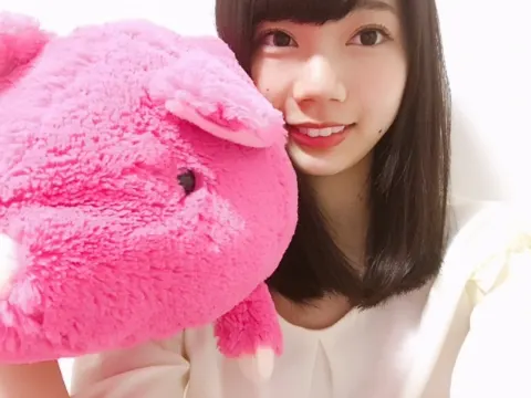 高本 彩花｜1st アルバム 発売決定！！（2017-06-18）｜2枚目