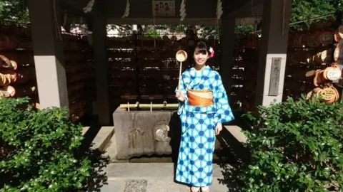 高本 彩花｜FLASHスペシャルさん、、写真大量（2017-08-15）｜8枚目