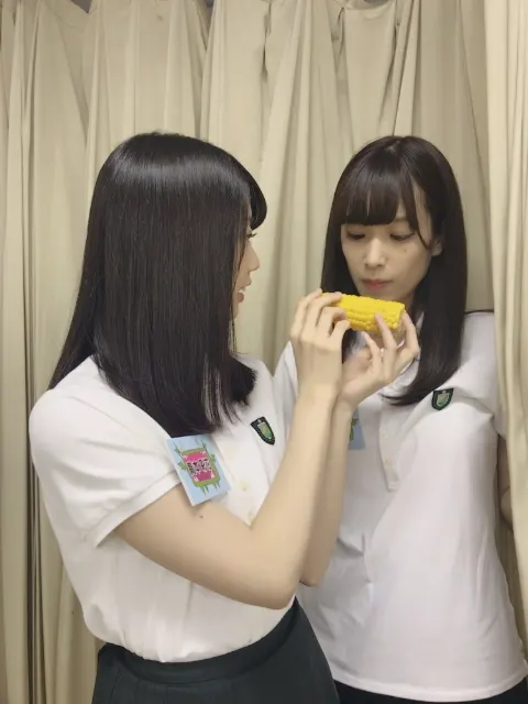 高本 彩花｜とうもろこし（2017-08-08）｜3枚目