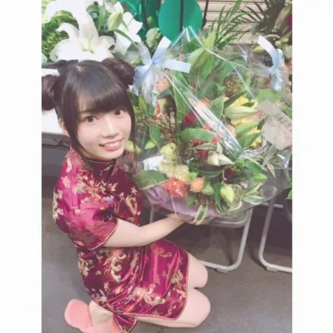 高本 彩花｜お花とライブビューイング（2017-11-06）｜6枚目