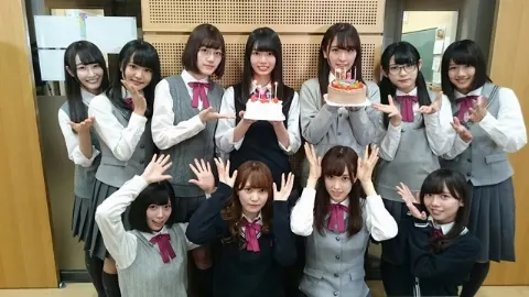 高本 彩花｜ケーキ♡まおおめでとう（2017-11-15）｜3枚目