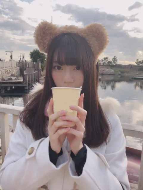 高本 彩花｜さむいね（2017-12-20）｜3枚目