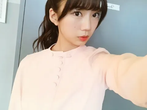 高本 彩花｜an・anさん（2017-12-21）｜2枚目