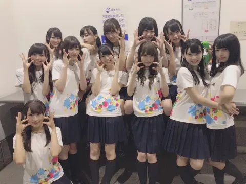 高本 彩花｜2017年、感謝（2018-01-01）｜4枚目