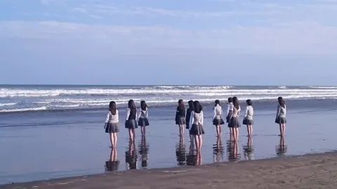 高本 彩花｜2017年、感謝（2018-01-01）｜5枚目