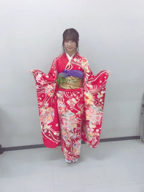 高本 彩花｜振袖❤️（2018-01-08）
