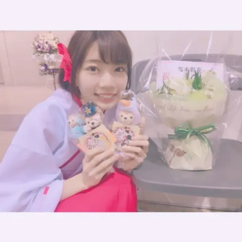 高本 彩花｜お花😻（2018-01-10）
