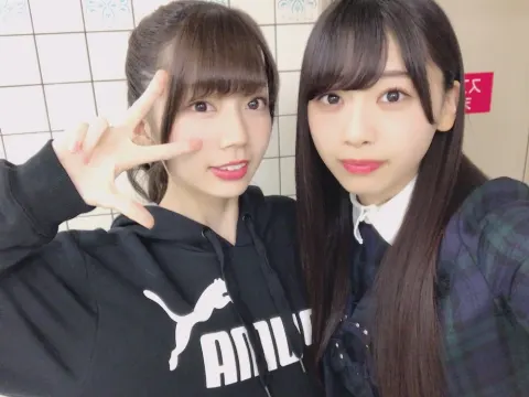 高本 彩花｜手羽先食べれたよ〜（2018-01-15）