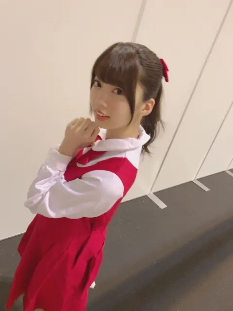 高本 彩花｜にゃん（2018-01-16）｜4枚目