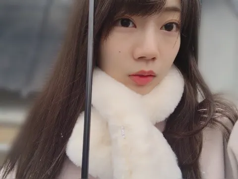 高本 彩花｜霜柱踏んできた（2018-01-27）｜3枚目