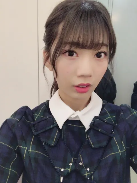 高本 彩花｜みかん（2018-03-01）