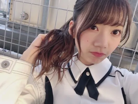 高本 彩花｜期待していない自分（2018-06-01）｜2枚目