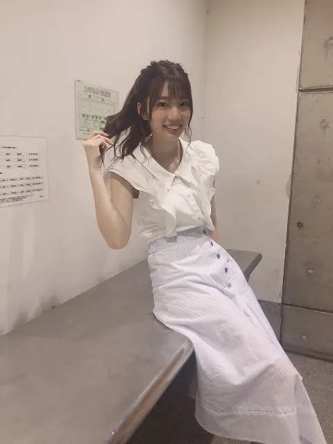 高本 彩花｜海に行きたいな〜（2018-07-18）｜2枚目