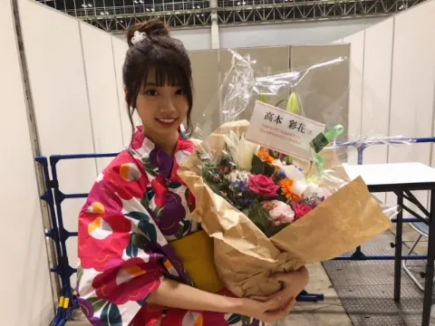 高本 彩花｜幕張のお花（2018-07-21）｜5枚目