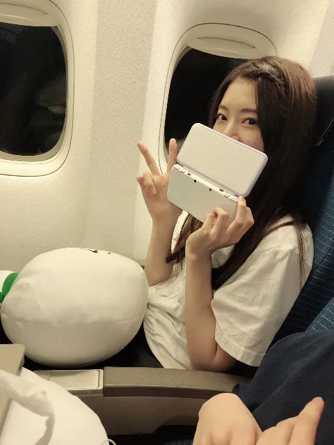 高本 彩花｜フライト（2018-08-01）｜3枚目
