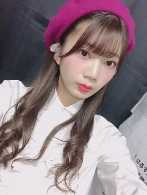 高本 彩花｜くりすます（2018-12-26）｜9枚目