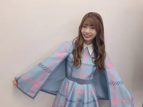 高本 彩花｜暗めチェリー🍒（2019-05-24）