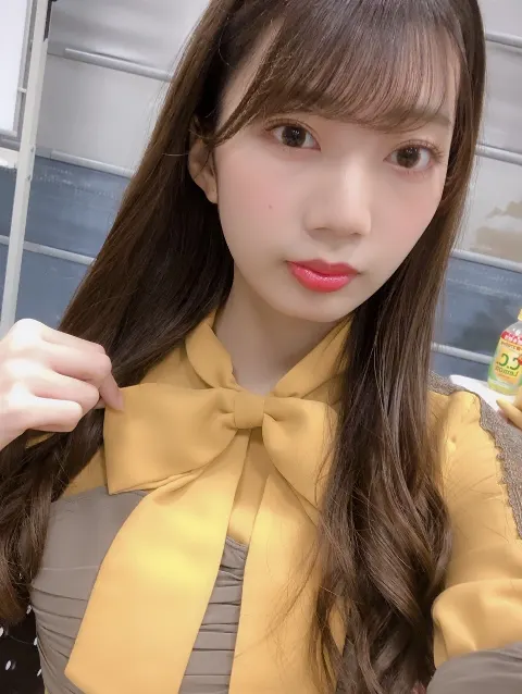 高本 彩花｜秋🍁🍁（2019-10-15）