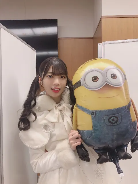 高本 彩花｜ユニバーサルスタジオジャパン🎄（2019-12-01）｜2枚目