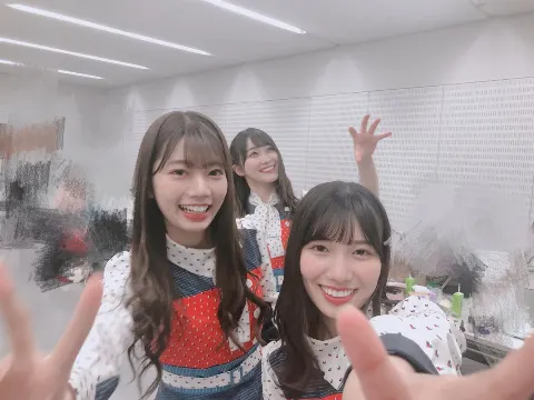 高本 彩花｜ちょきちょき（2020-03-01）｜2枚目