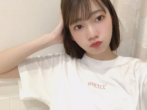 高本 彩花｜ころも（2020-04-21）｜3枚目