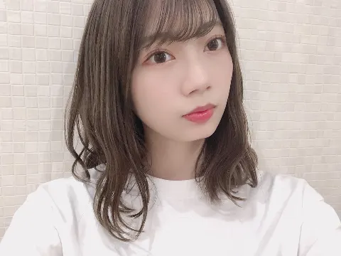 高本 彩花｜前髪（2020-08-23）｜2枚目