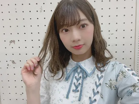 高本 彩花｜2021年もよろしくお願い致します🍒（2021-01-03）｜6枚目