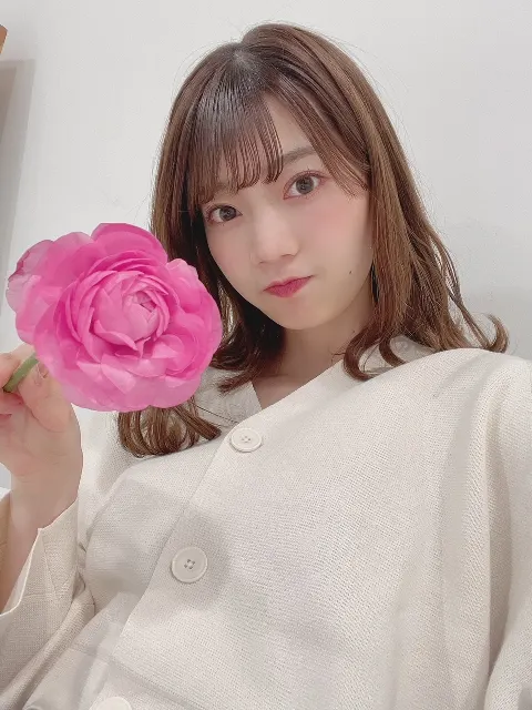 高本 彩花｜JJ（2021-02-15）｜2枚目