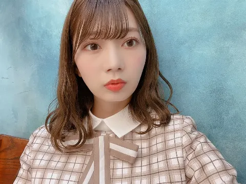 高本 彩花｜🍒🏹（2021-05-02）