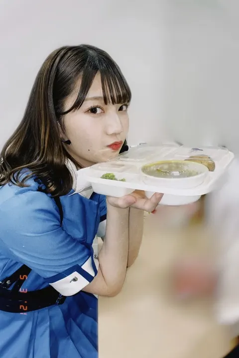 高本 彩花｜🐾（2021-05-21）｜4枚目