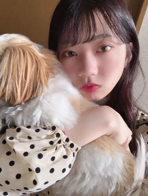高本 彩花｜びゅーてぃー🐴🐴（2020-01-11）