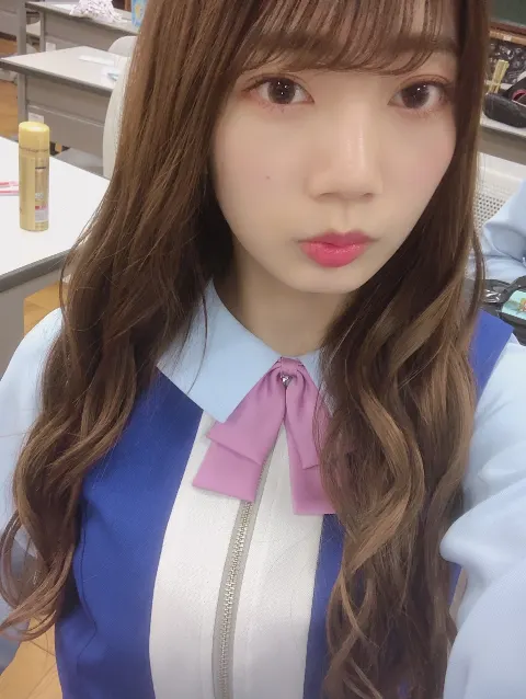 高本 彩花｜びゅーてぃー🐴🐴（2020-01-11）｜3枚目