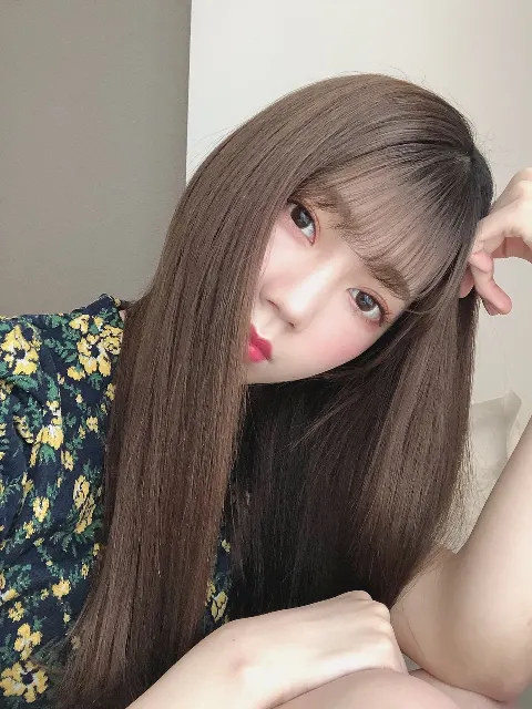 高本 彩花｜ふたご（2020-04-27）｜2枚目