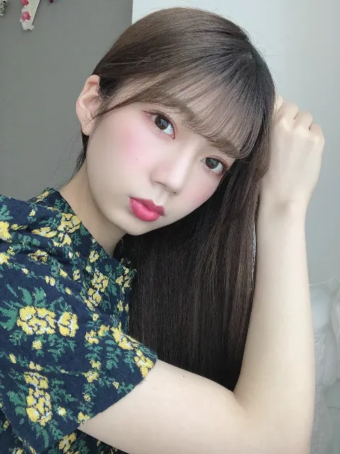 高本 彩花｜ふたご（2020-04-27）｜4枚目